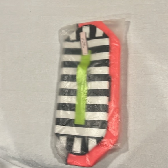 Victoria secret colorful make up/ travel bag - Picture 7 of 7